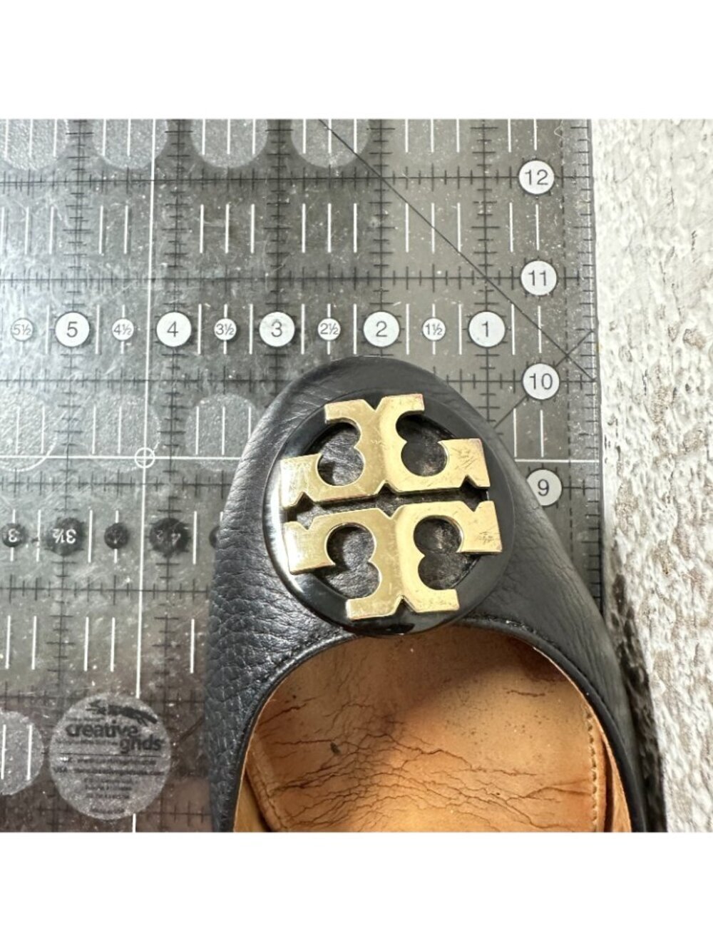 Tory Burch Claire Women Size 7 Black Leather Gold Logo Ballerina Flat Shoes - Picture 10 of 10